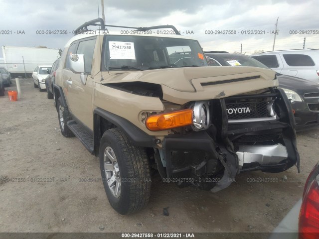 Toyota Fj cruiser (2014)