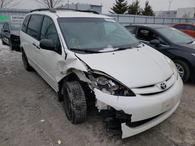 Toyota Sienna ce (2010)