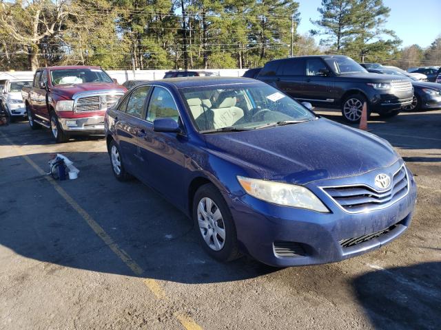 Toyota Camry base (2010)
