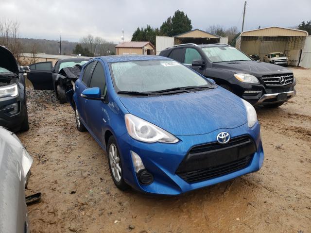Toyota Prius c (2015)
