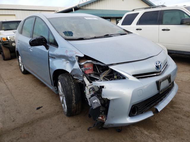 Toyota Prius v (2014)