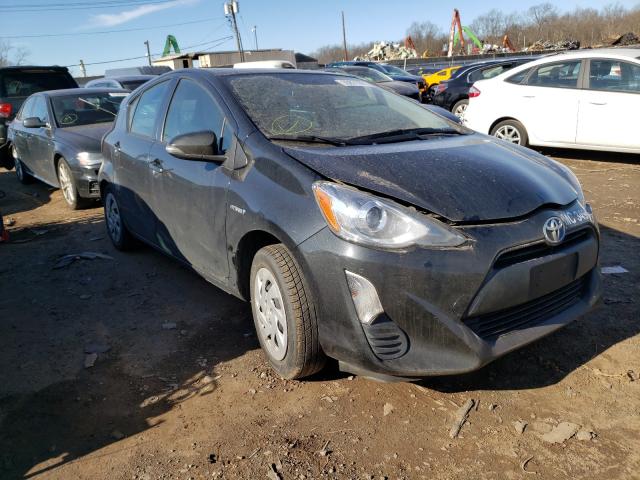 Toyota Prius c (2016)