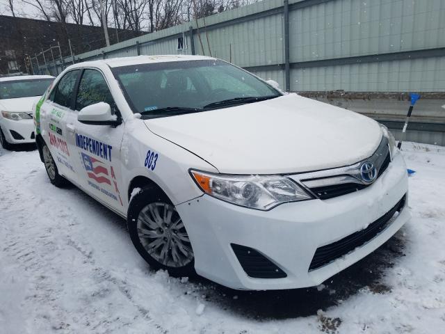 Toyota Camry hybr (2014)
