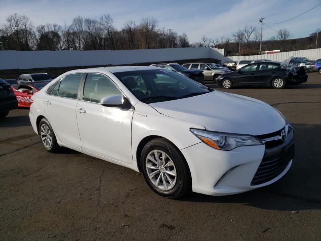 Toyota Camry hybr (2015)
