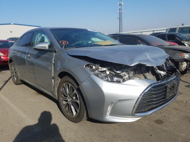 Toyota Avalon xle (2016)