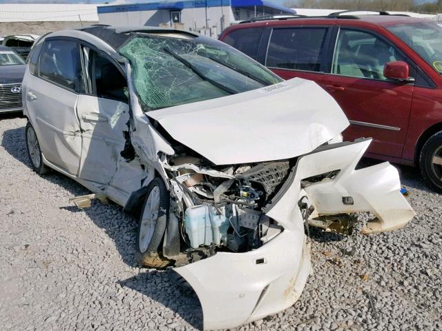 Toyota Prius v (2013)