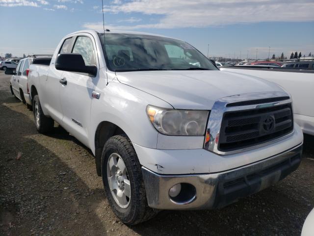 Toyota Tundra dou (2011)