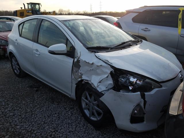 Toyota Prius c (2013)