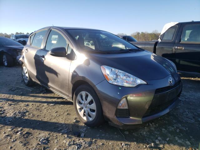 Toyota Prius c (2014)