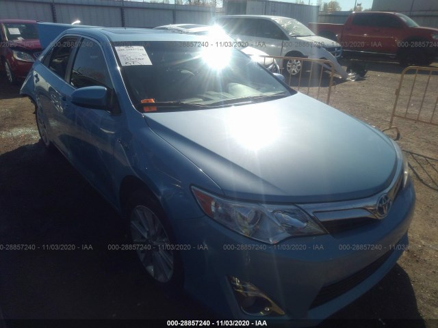 Toyota Camry hybrid (2012)