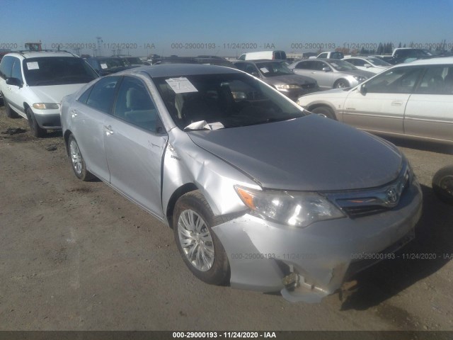Toyota Camry hybrid (2014)