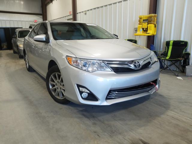 Toyota Camry l (2014)