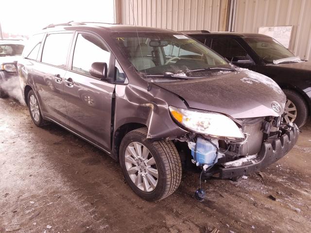 Toyota Sienna xle (2014)