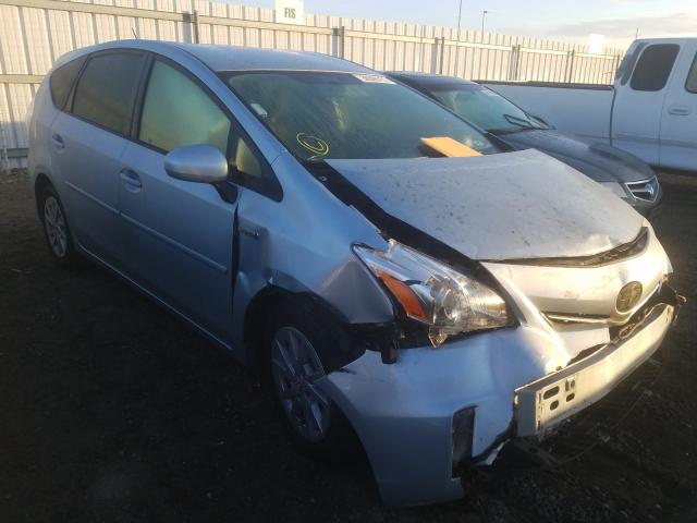 Toyota Prius v (2012)