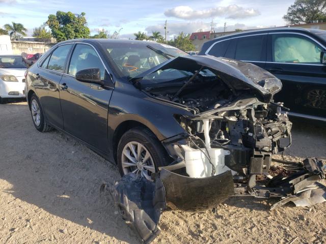 Toyota Camry le (2016)