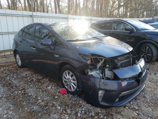 Toyota Prius plug (2012)