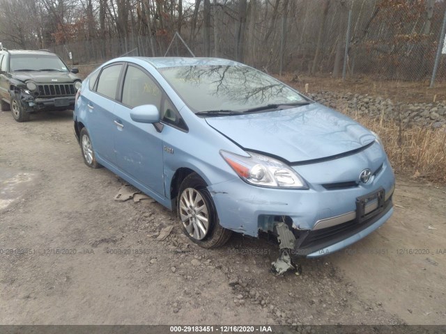 Toyota Prius plug-in (2014)