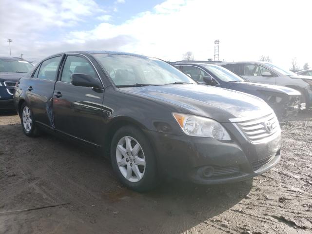 Toyota Avalon xl (2010)