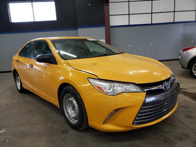 Toyota Camry hybr (2015)