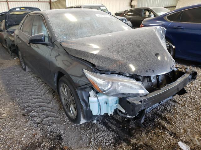 Toyota Camry le (2016)