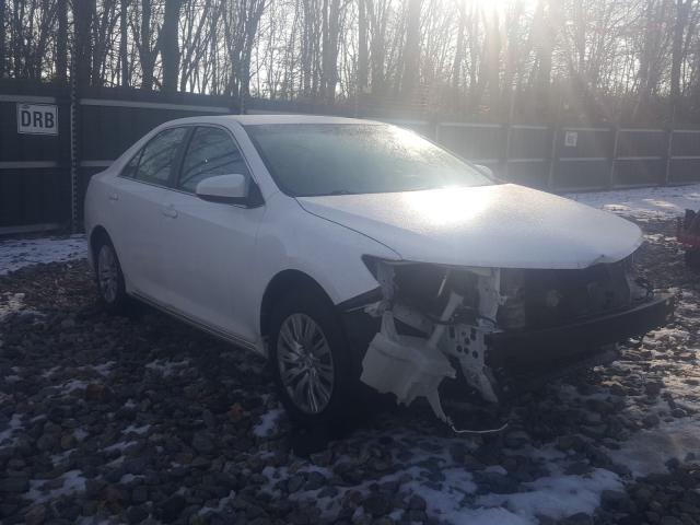 Toyota Camry base (2012)