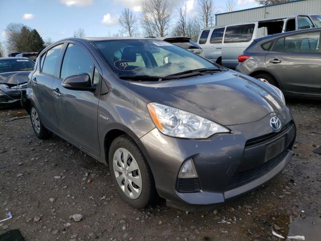 Toyota Prius c (2014)