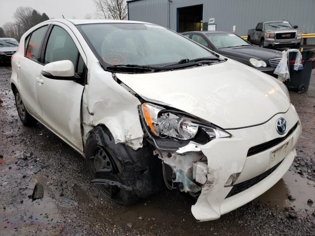 Toyota Prius c (2014)