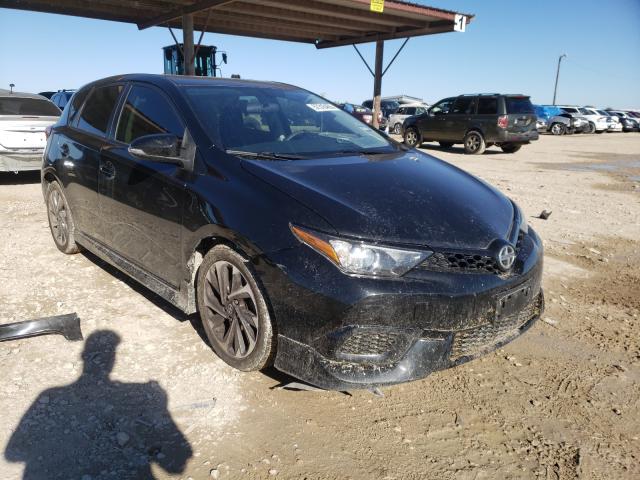 Toyota Scion im (2016)
