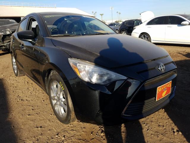 Toyota Scion ia (2016)