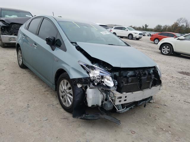Toyota Prius plug (2012)