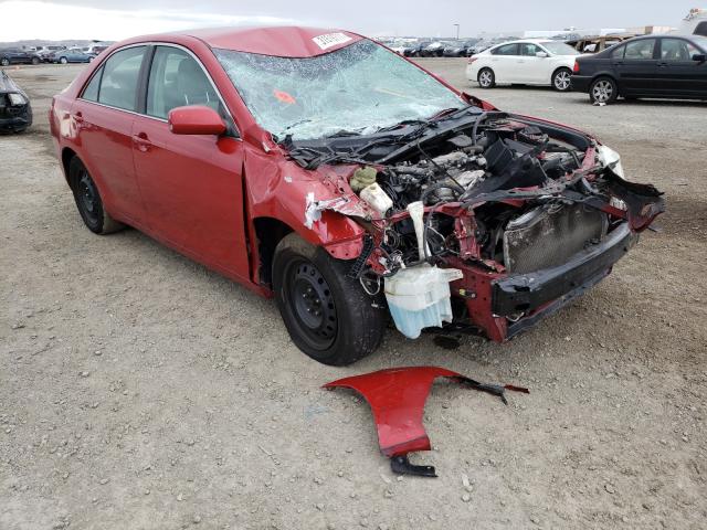 Toyota Camry base (2011)