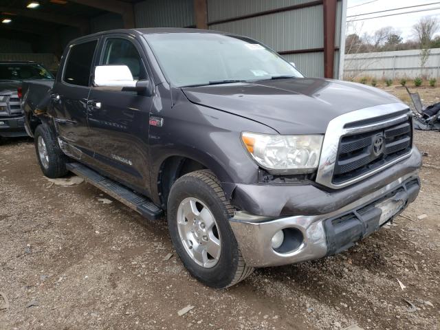 Toyota Tundra cre (2011)