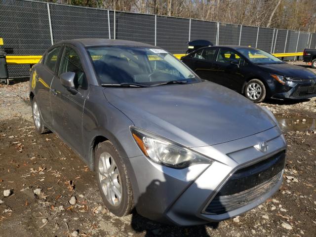 Toyota Scion ia (2016)