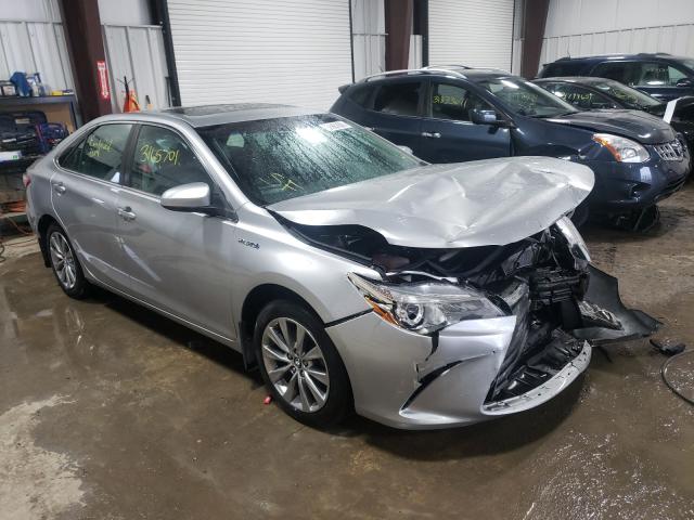 Toyota Camry hybr (2015)