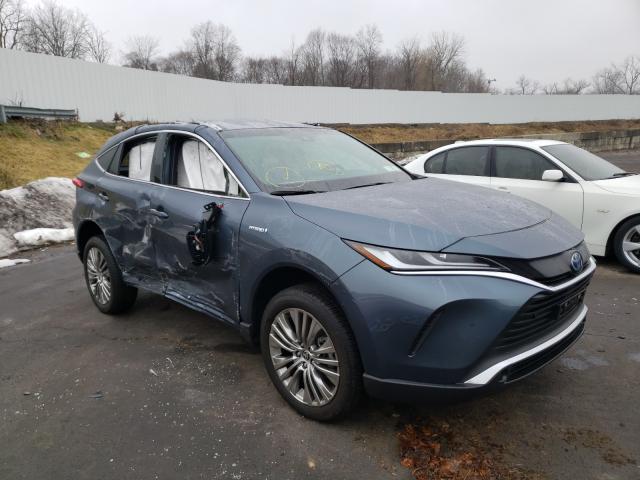 Toyota Venza le (2021)