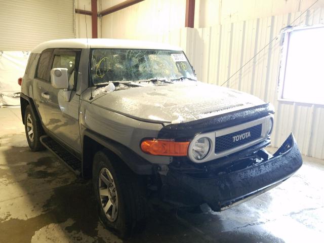 Toyota Fj cruiser (2014)