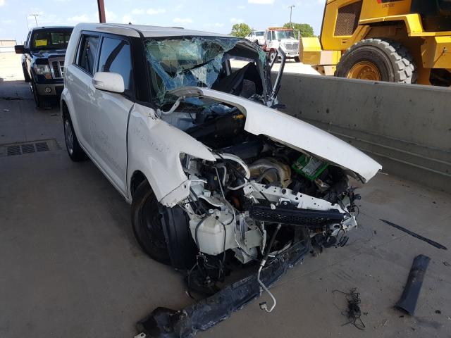 Toyota Scion xb (2015)