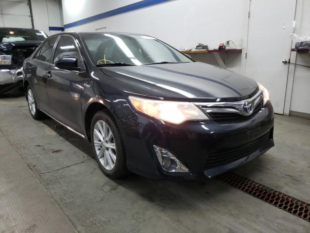 Toyota Camry hybr (2012)