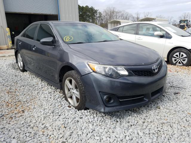 Toyota Camry l (2014)