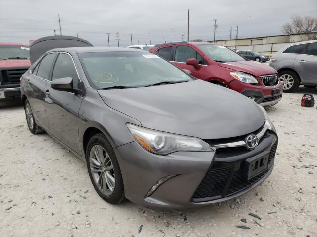 Toyota Camry le (2016)