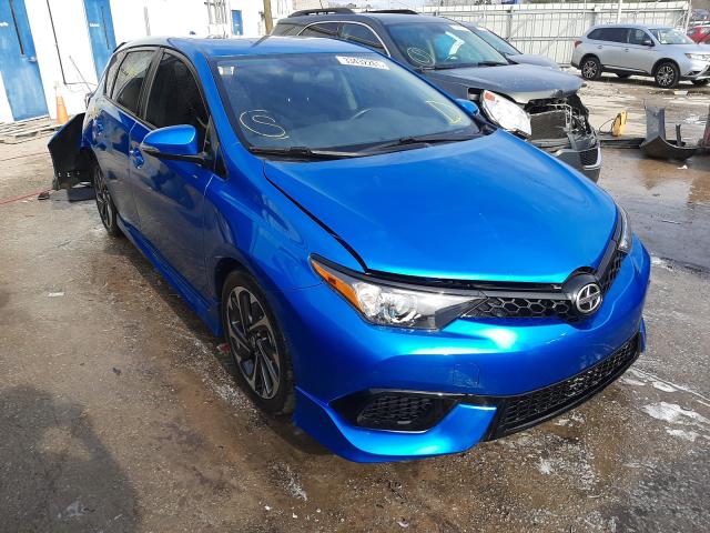 Toyota Scion im (2016)