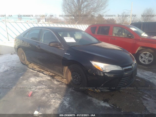 Toyota Camry hybrid (2015)