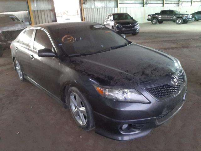 Toyota Camry base (2011)