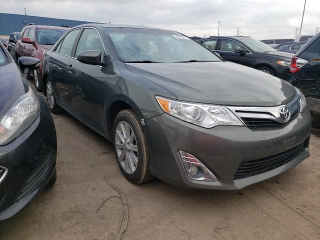Toyota Camry base (2012)