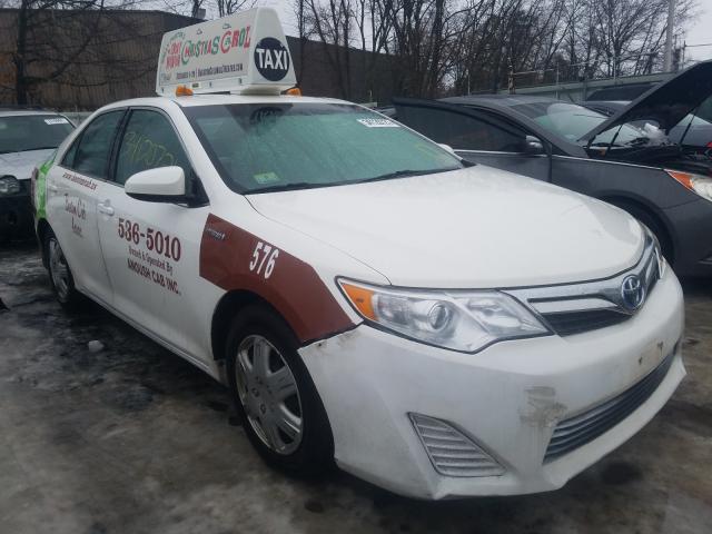 Toyota Camry hybr (2014)