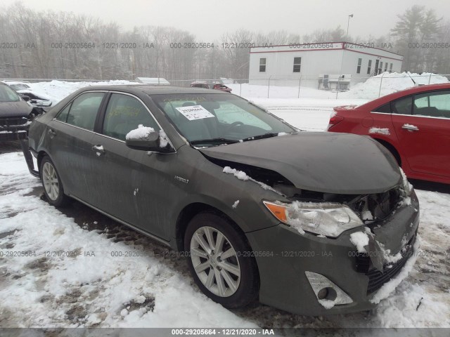 Toyota Camry hybrid (2012)