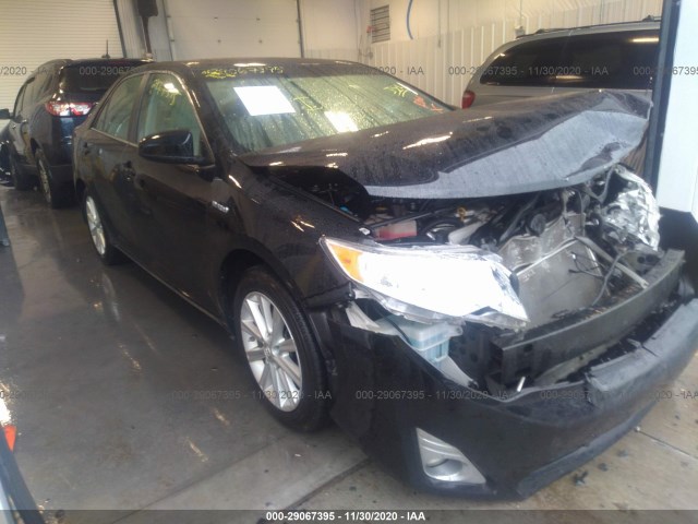 Toyota Camry hybrid (2012)
