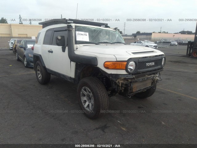Toyota Fj cruiser (2014)