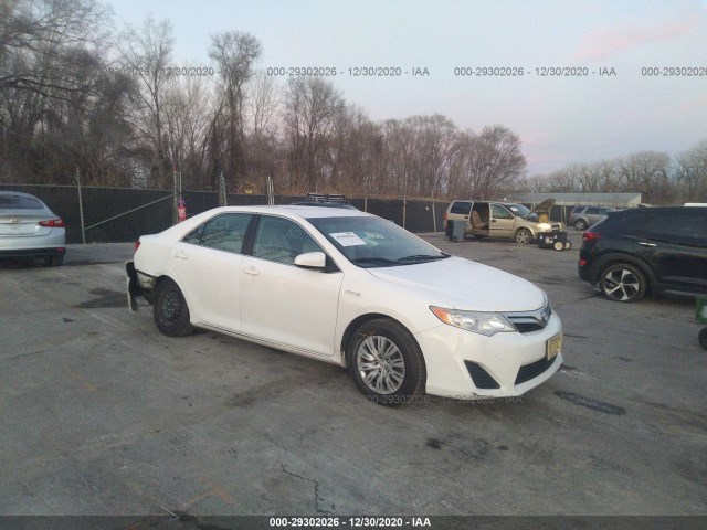 Toyota Camry hybrid (2012)