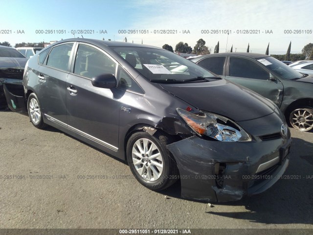 Toyota Prius plug-in (2012)